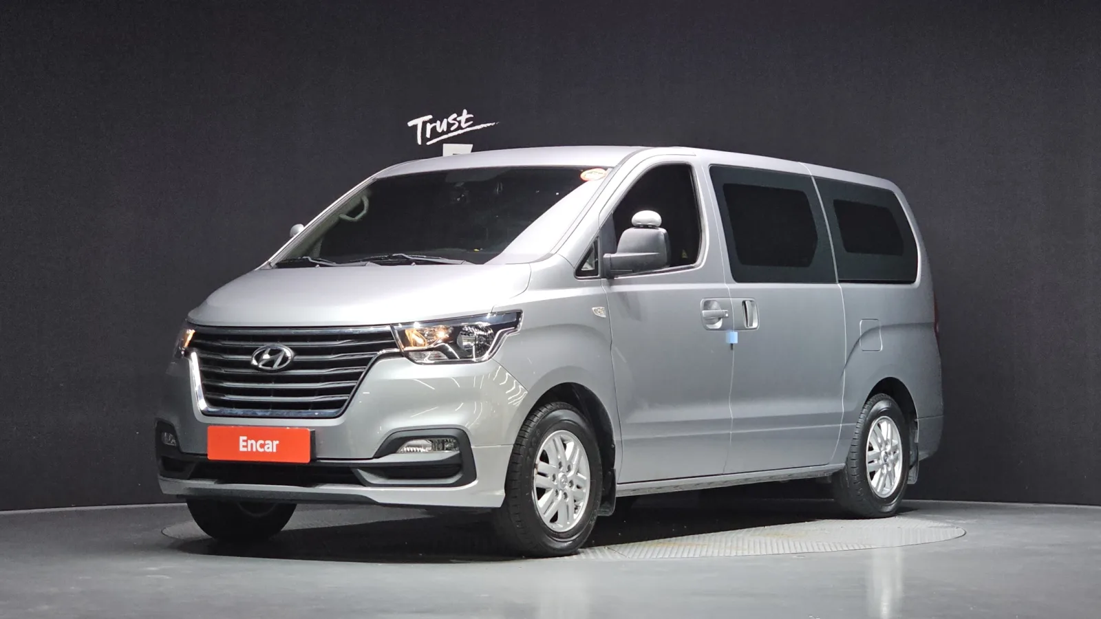 2021 Hyundai Starex