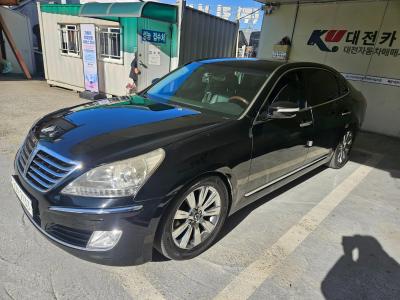 2012 Hyundai Equus