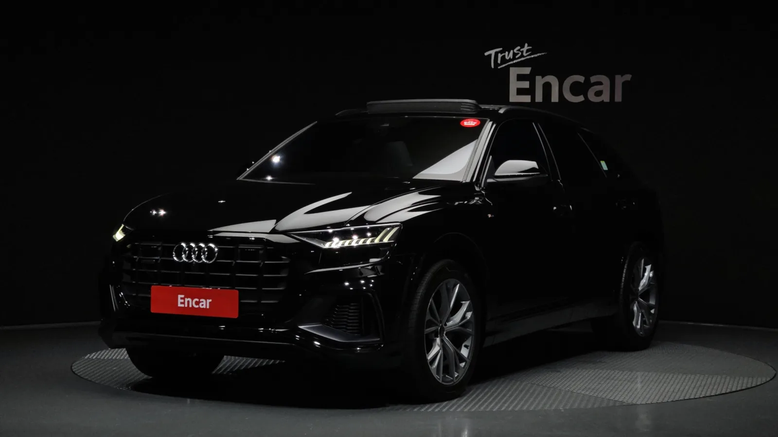 2022 Audi Q8