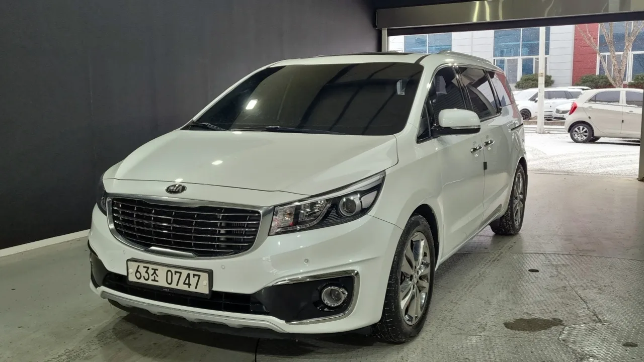 2016 Kia Carnival
