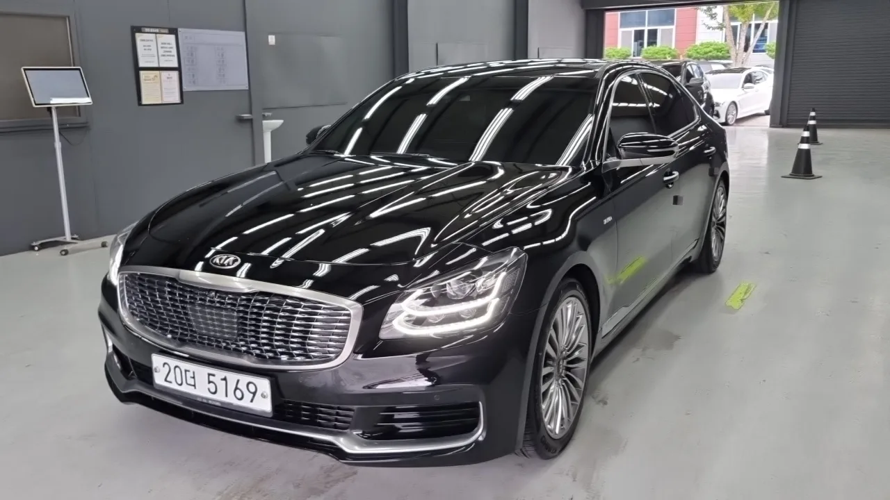 2019 Kia K9