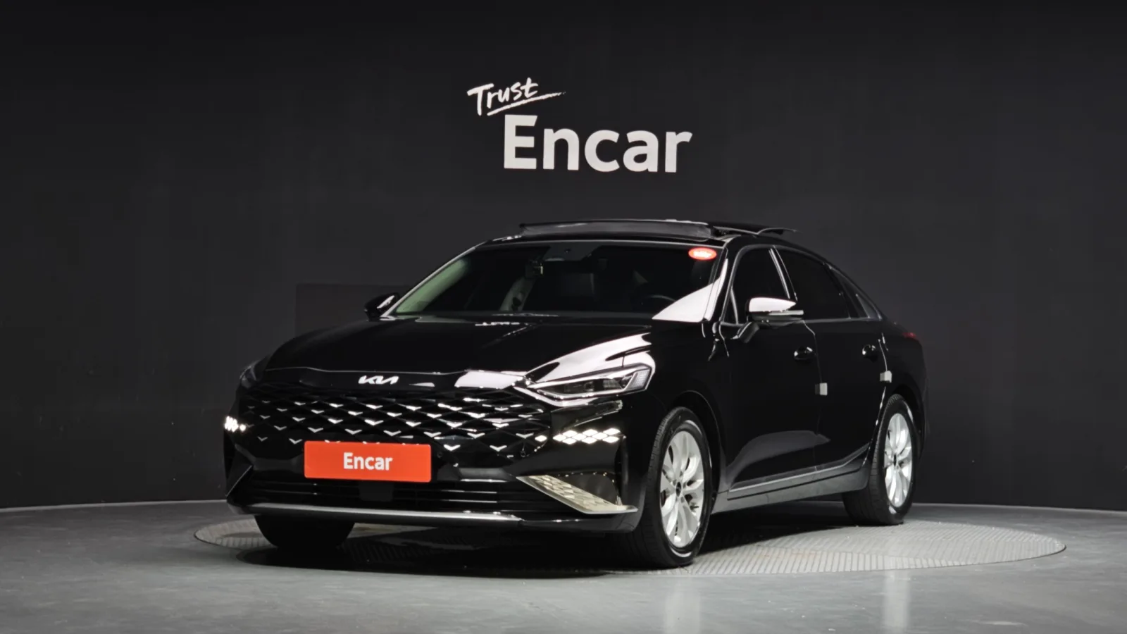 2023 Kia K8
