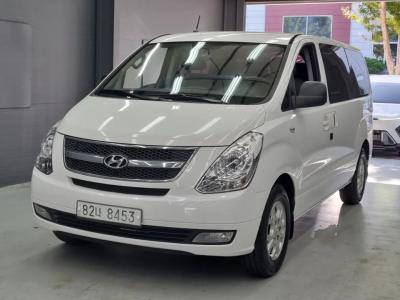 2012 Hyundai Starex