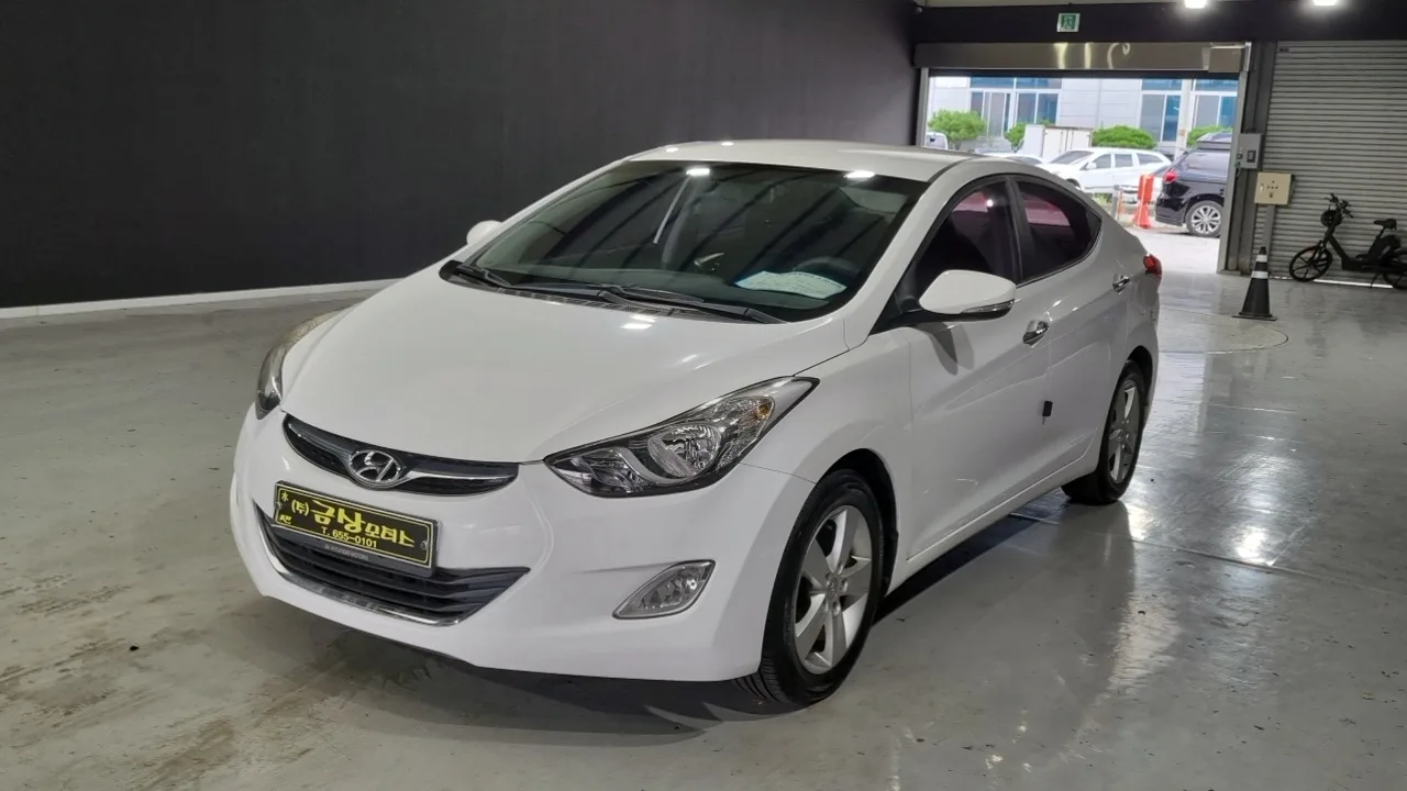 2012 Hyundai Elantra