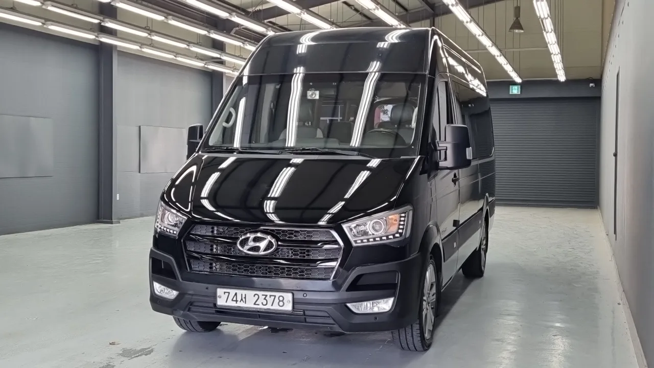 2018 Hyundai Solati