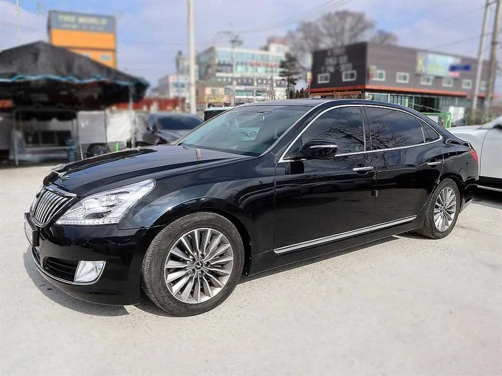 2015 Hyundai Equus