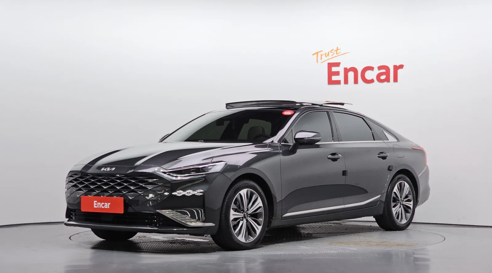 2023 Kia K8