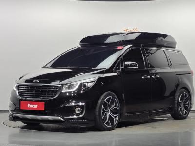2017 Kia Carnival