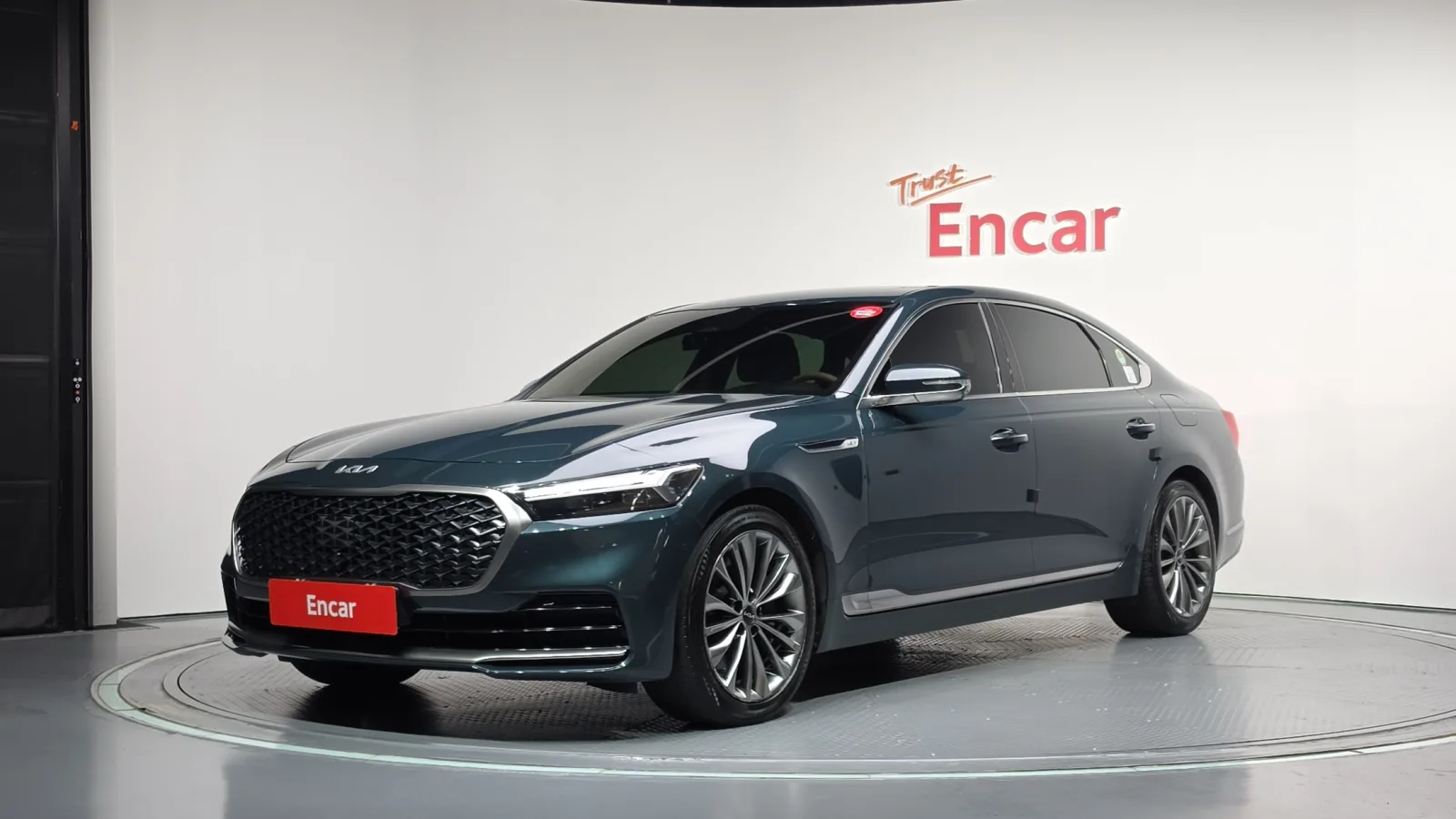 2022 Kia K9