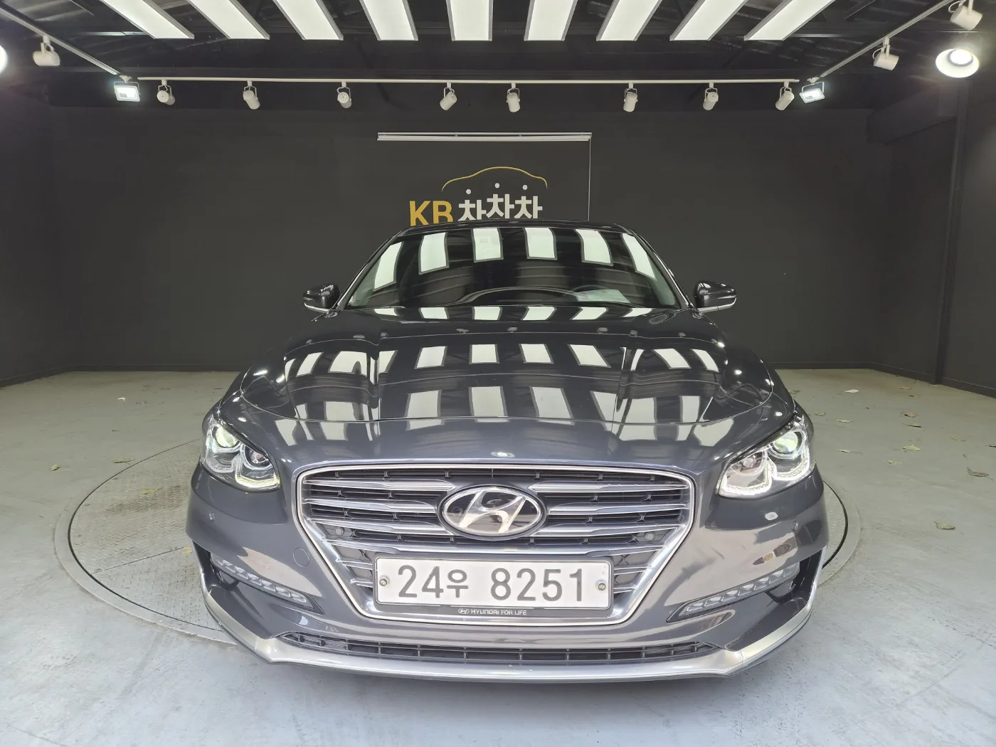 2019 Hyundai Grandeur