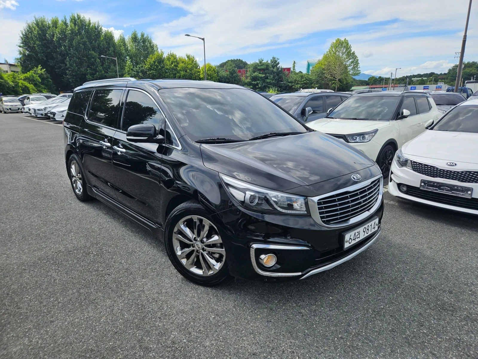 2016 Kia Carnival