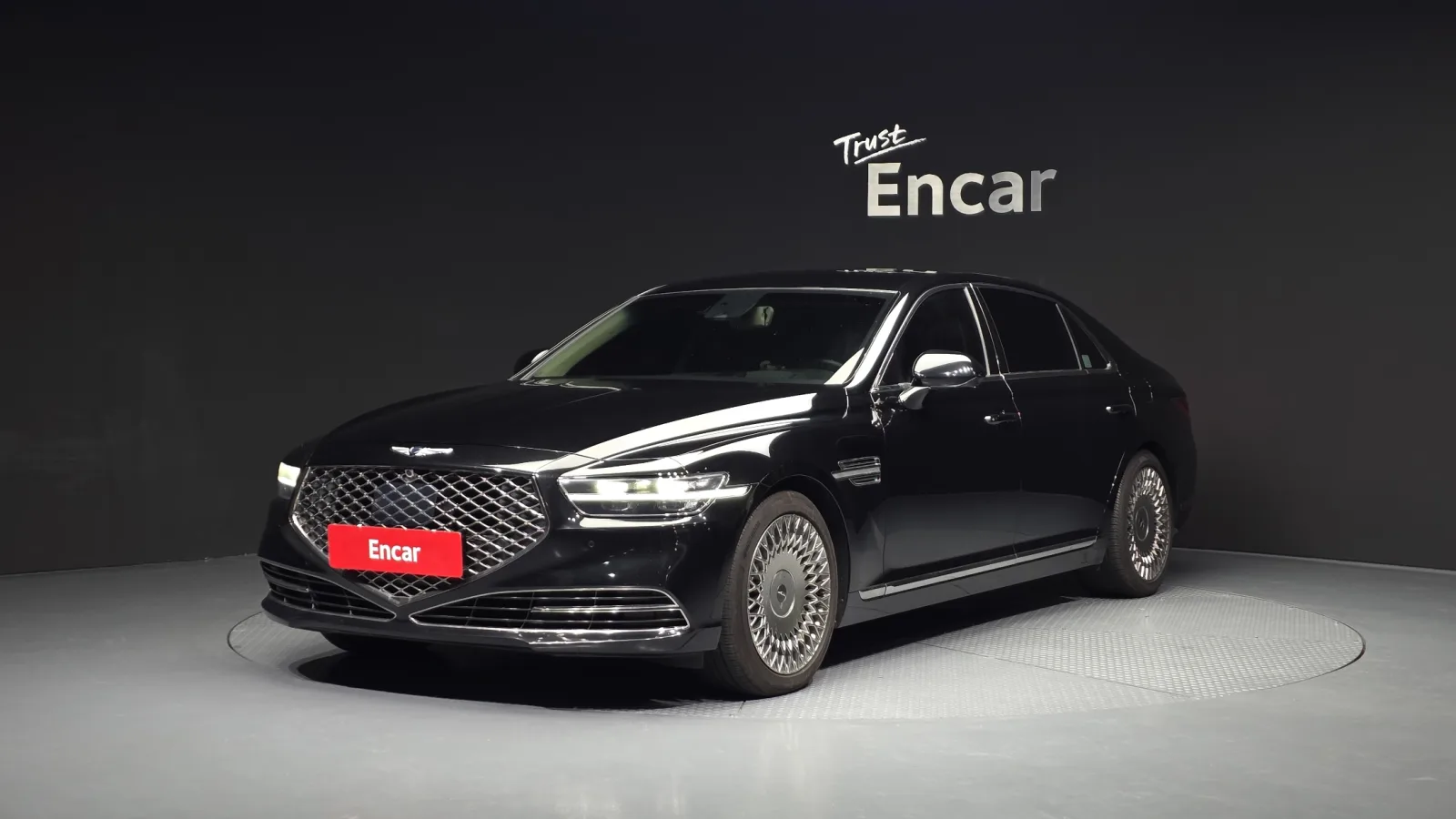2021 Genesis G90