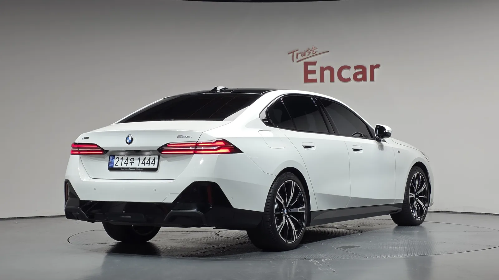 2024 BMW 5-Series