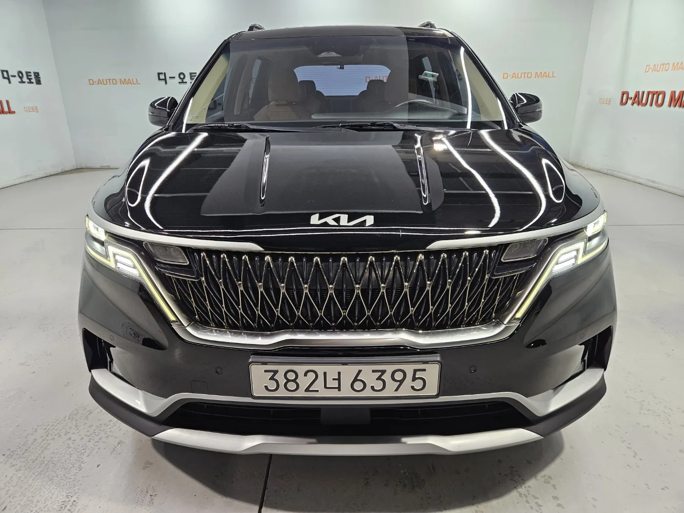 2023 Kia Carnival