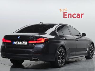 2022 BMW 5-Series