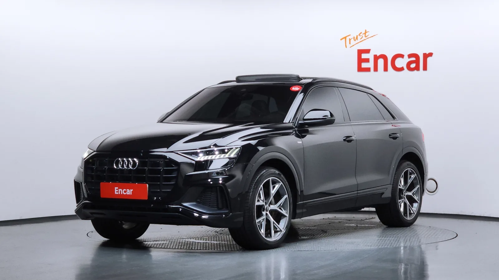 2023 Audi Q8