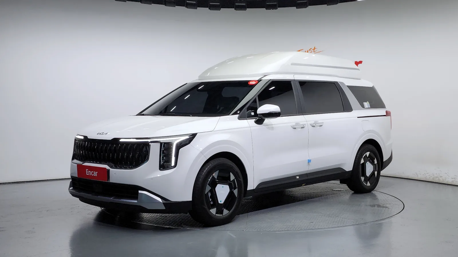 2025 Kia Carnival