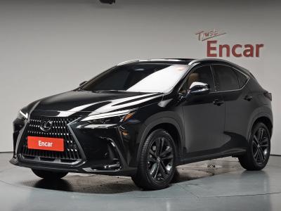 Lexus NX 2025