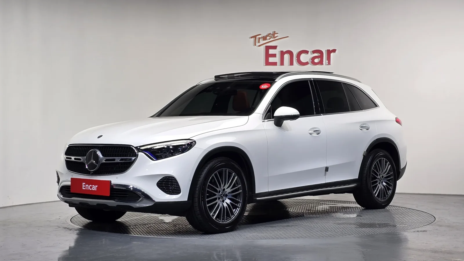 2023 Mercedes-Benz GLC-Class