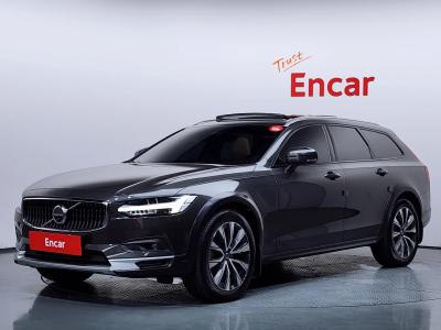 2023 Volvo V90
