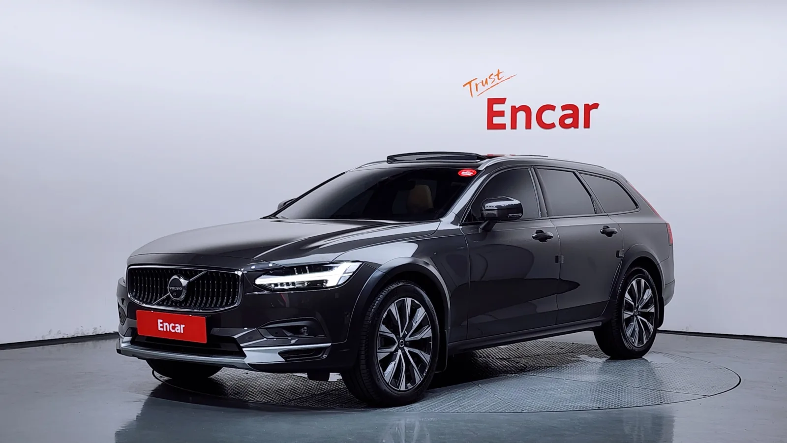 2023 Volvo V90