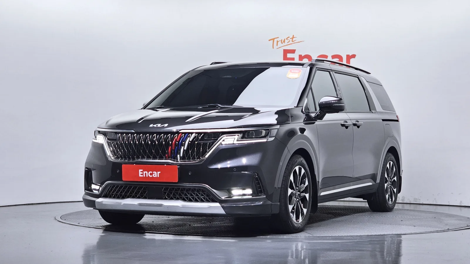 2023 Kia Carnival
