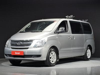 2013 Hyundai Starex