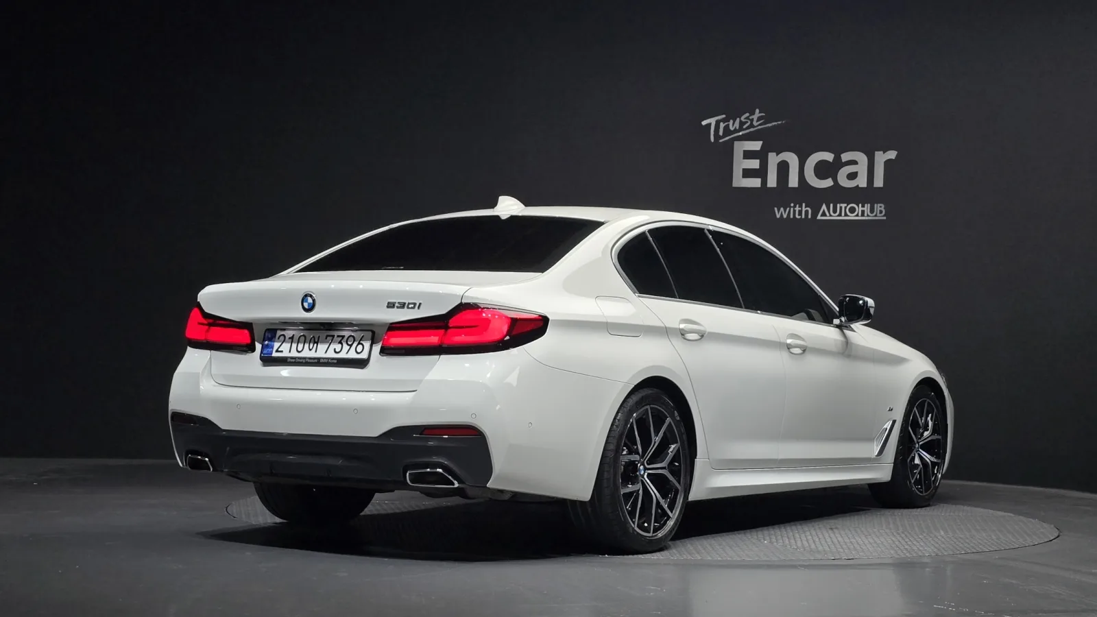 2023 BMW 5-Series