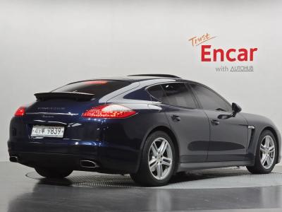 2013 Porsche Panamera