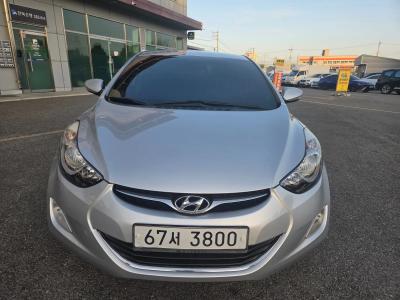 2012 Hyundai Elantra