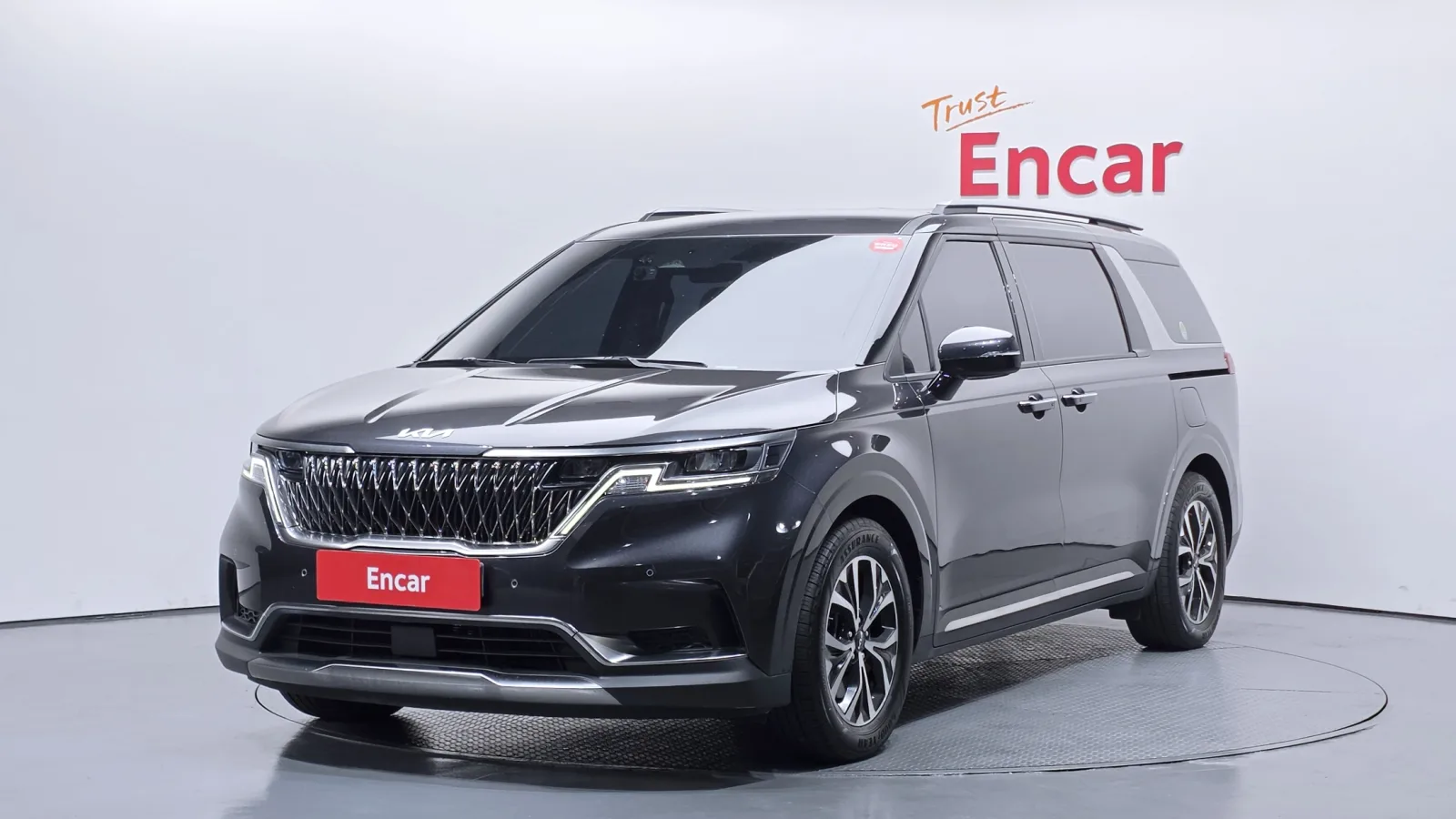 2023 Kia Carnival