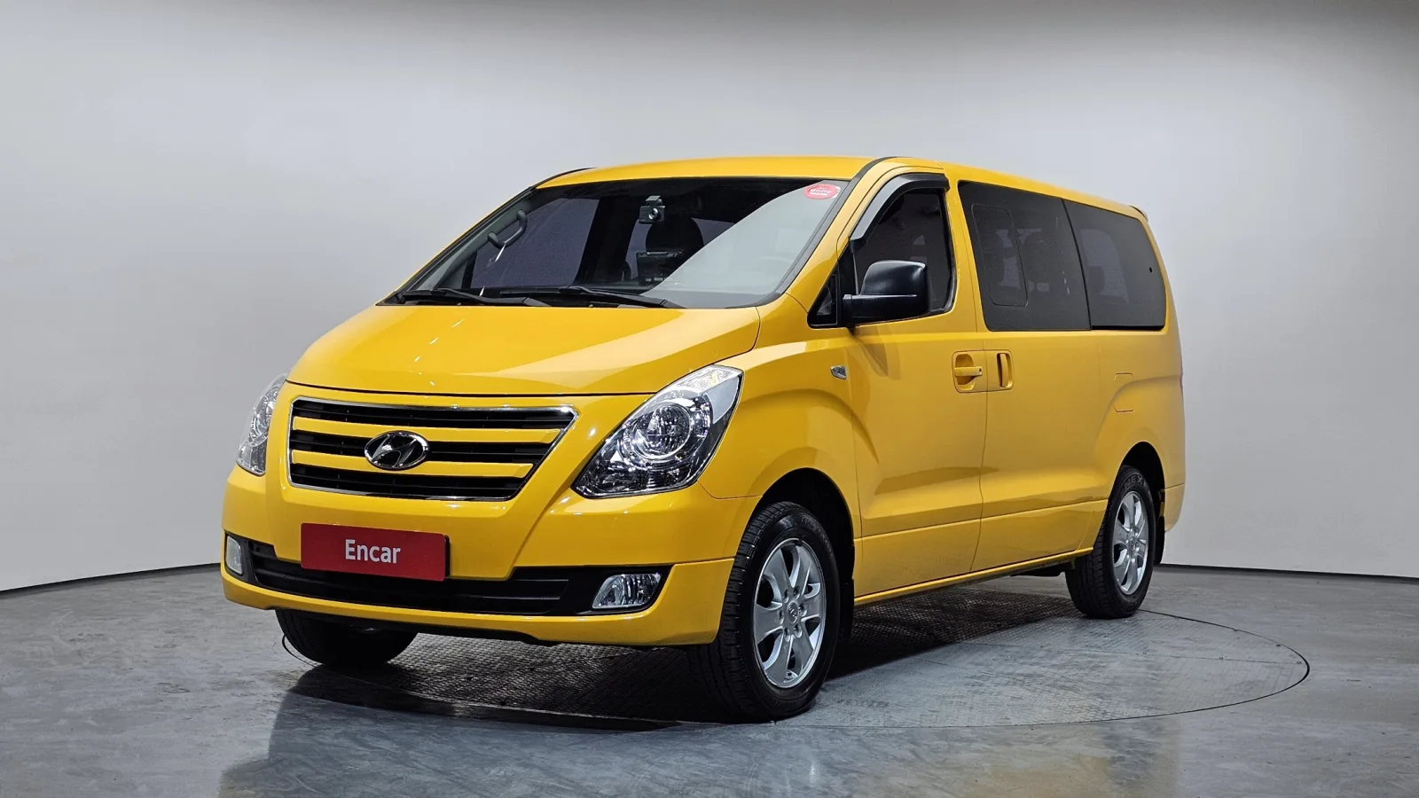 2016 Hyundai Starex