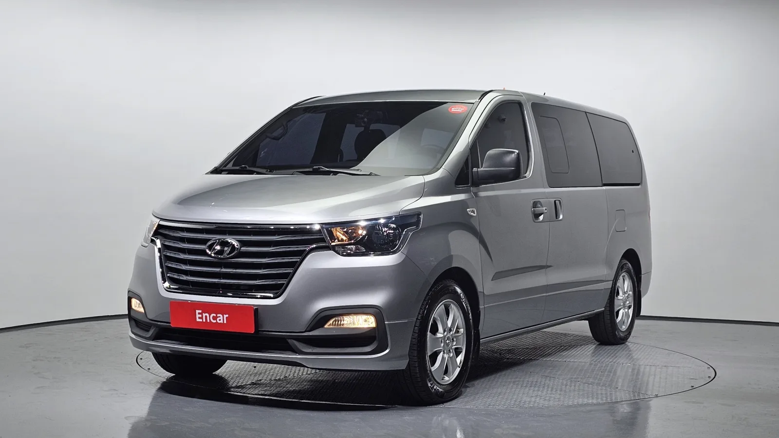 2019 Hyundai Starex