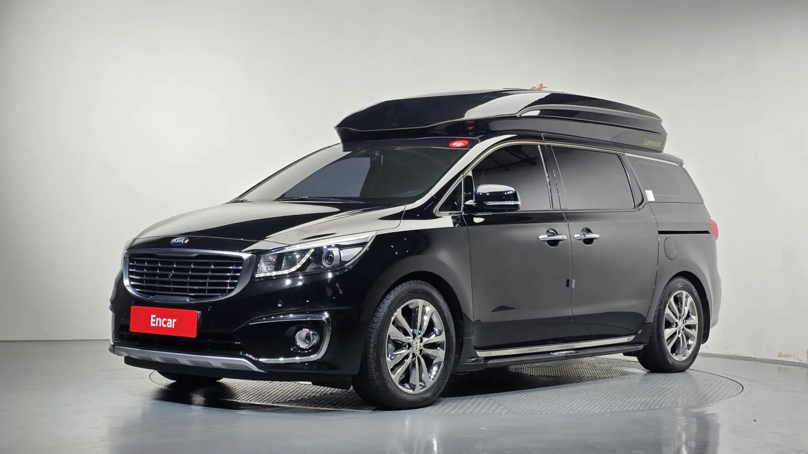 2016 Kia Carnival