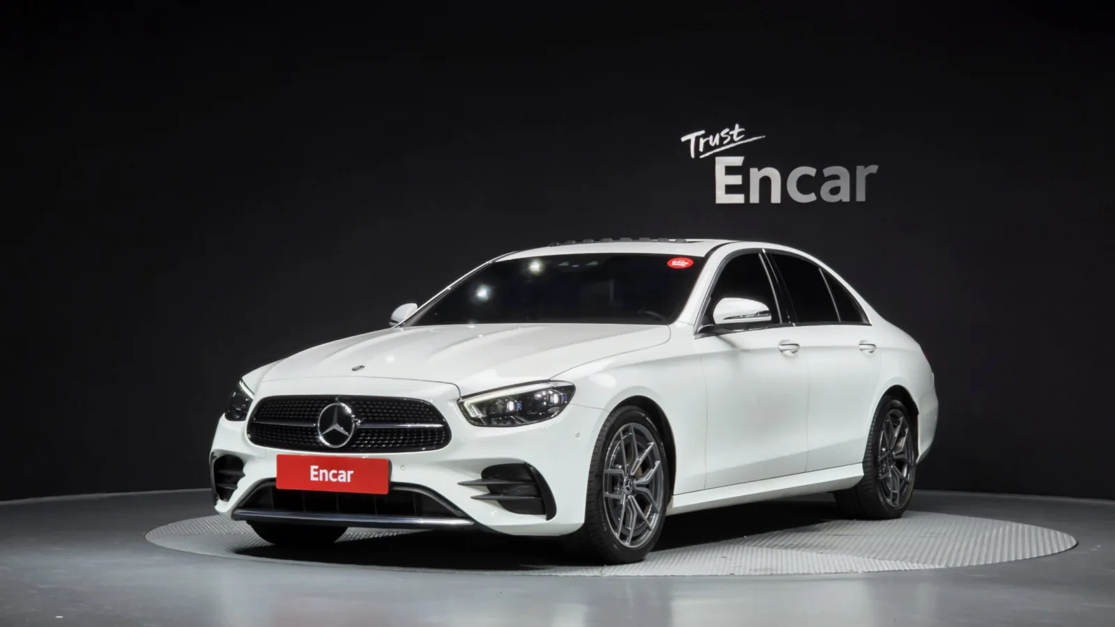 2021 Mercedes-Benz E-Class