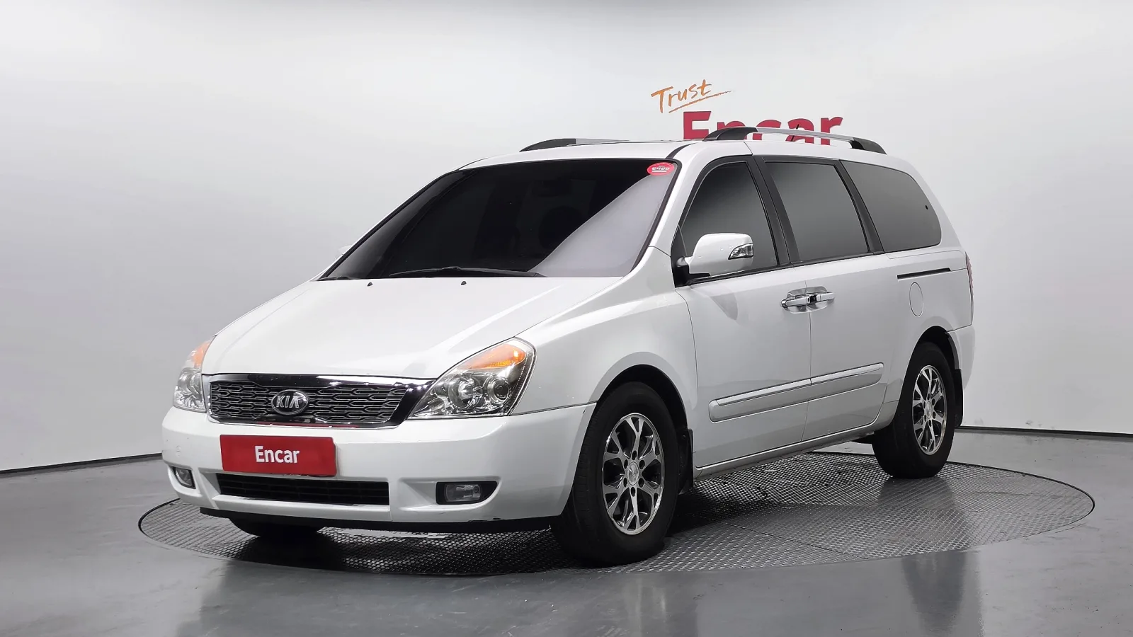 2014 Kia Carnival