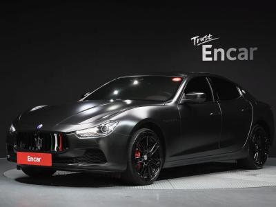 2017 Maserati Ghibli