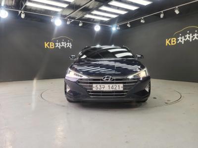 2019 Hyundai Elantra