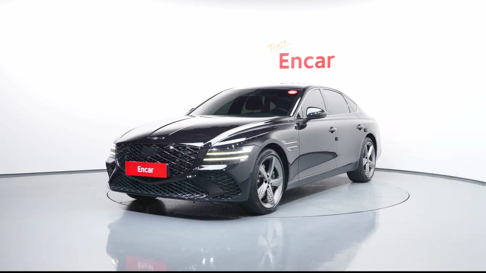 2025 Genesis G80