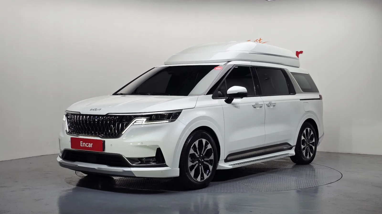 2023 Kia Carnival