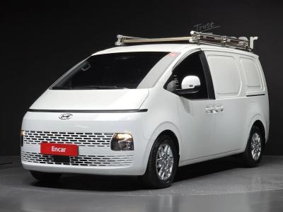 2022 Hyundai Staria