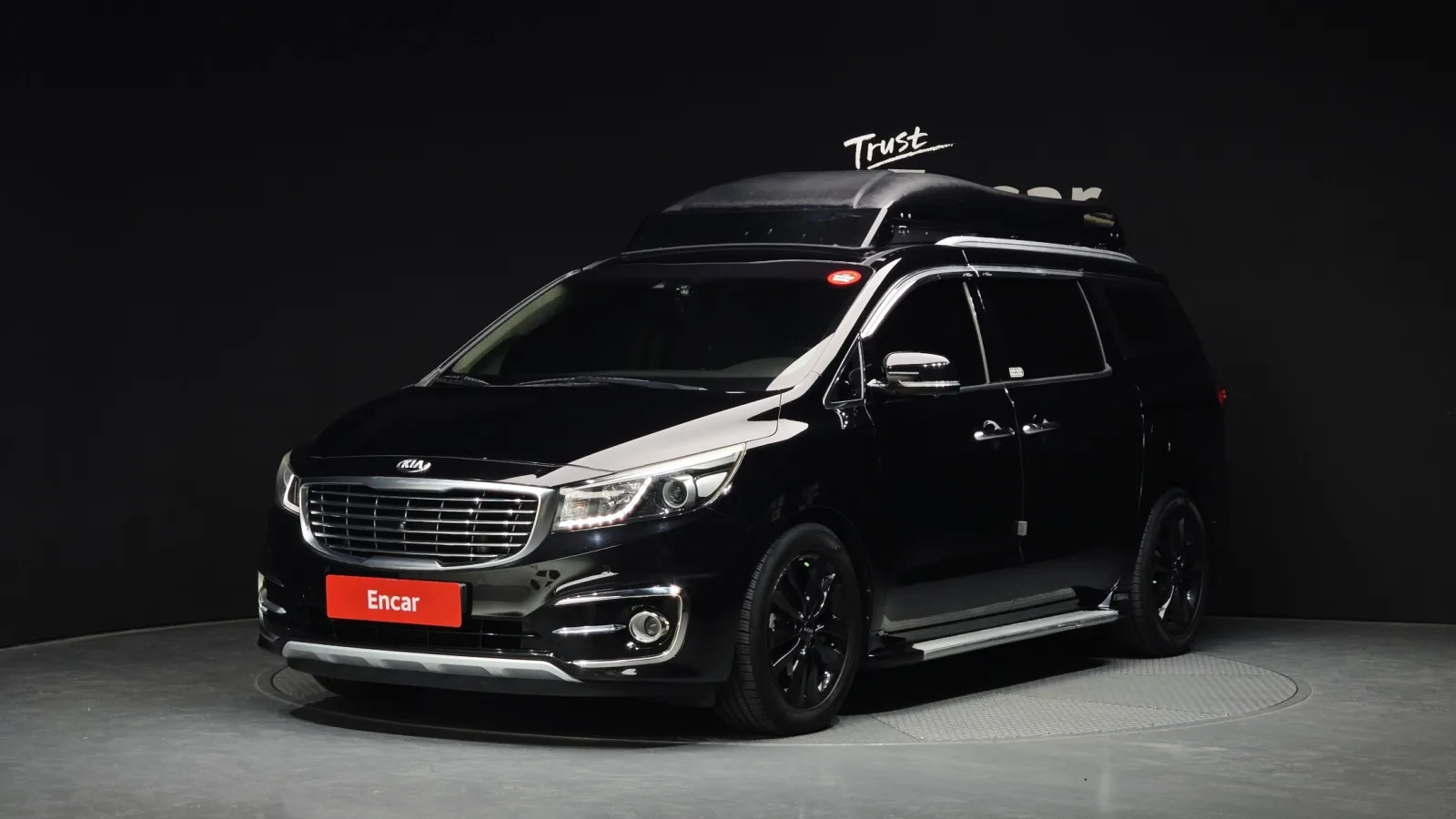 2015 Kia Carnival