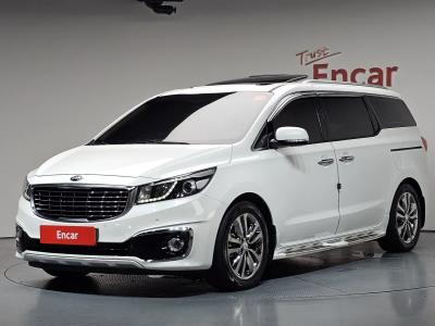 2017 Kia Carnival