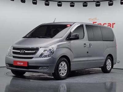 2016 Hyundai Starex