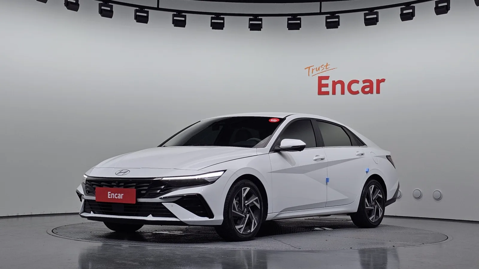 2024 Hyundai Elantra