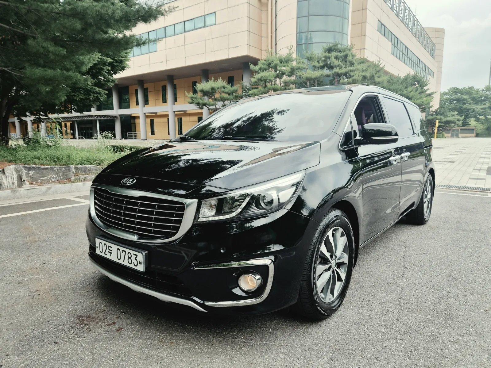 2016 Kia Carnival