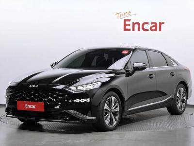 2022 Kia K8