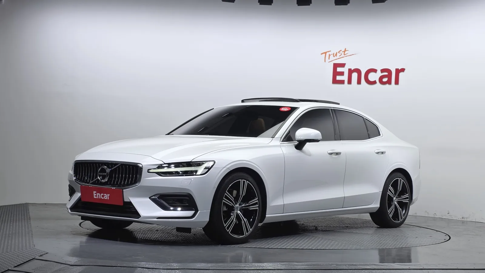 2020 Volvo S60