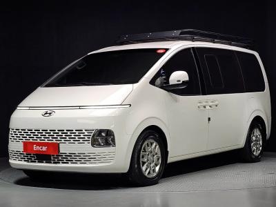 2023 Hyundai Staria