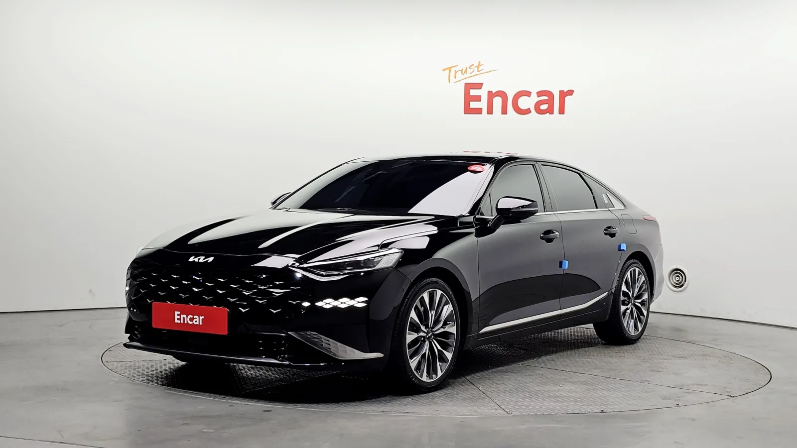 2022 Kia K8